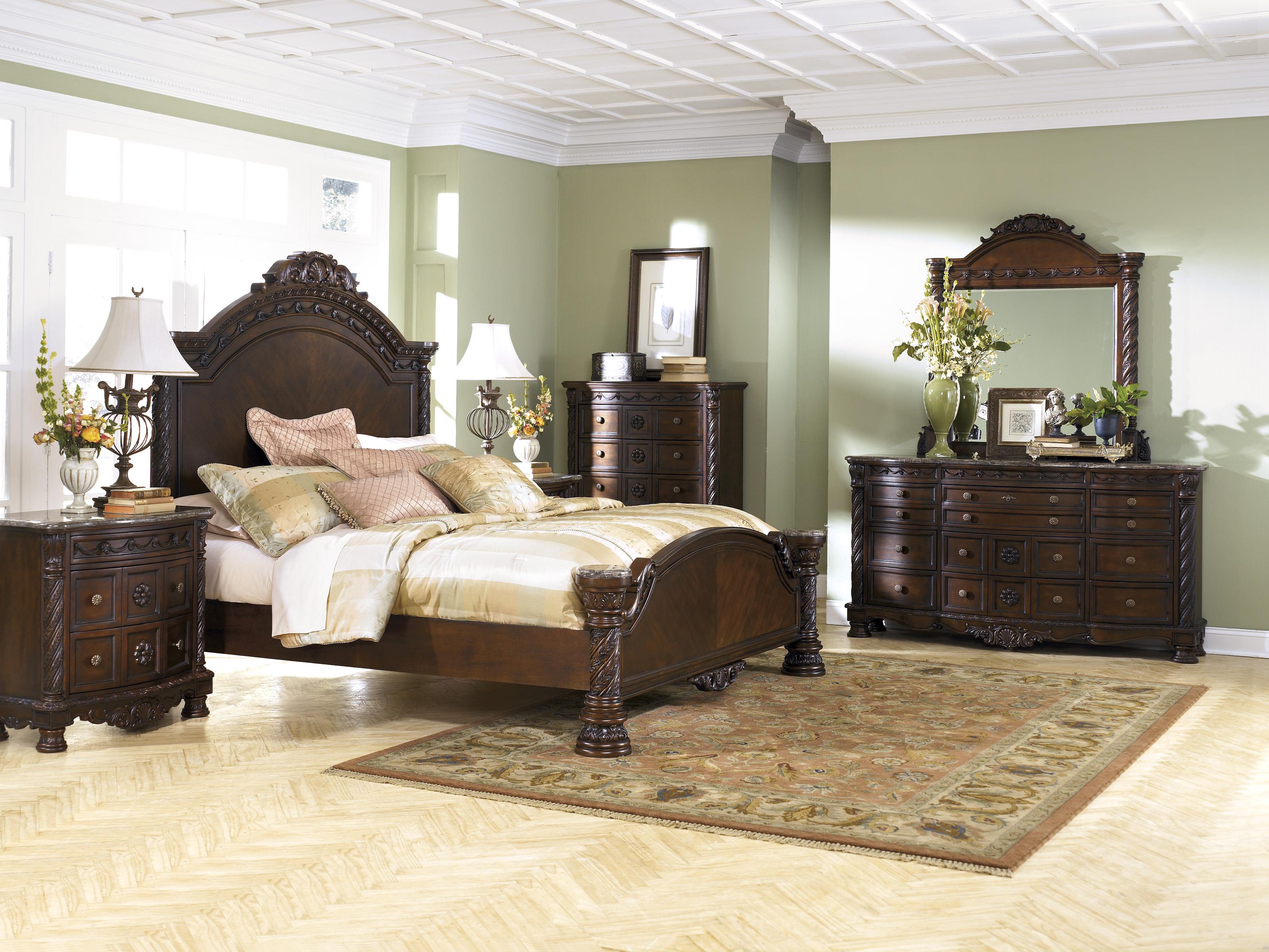 North shore discount king size bed